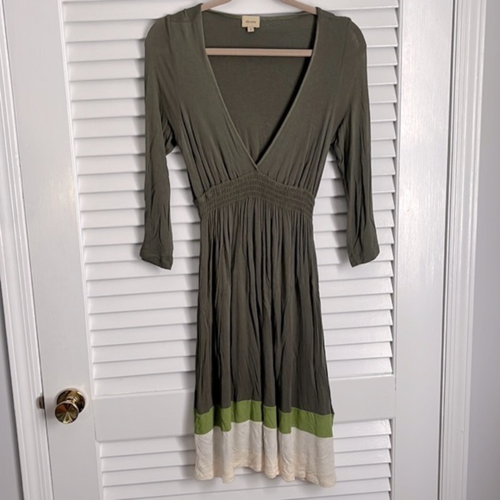 Y2K Ella Moss Anthropologie empire waist jersey color block dress green